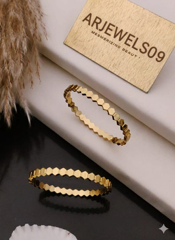 Fine Cut Glossy Kada