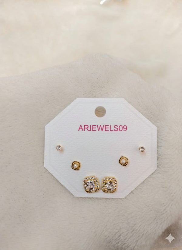 Gold Square Stud Earrings